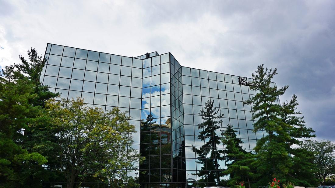 BirdyFoot building in St. Louis